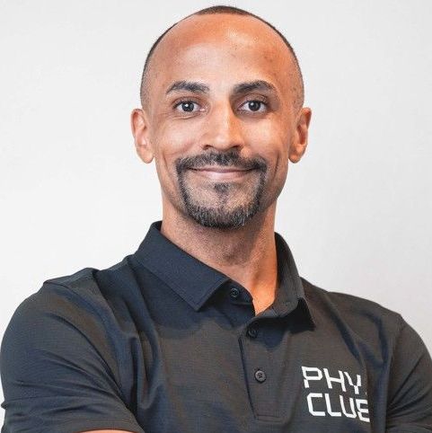 Dr. Michael Mefo