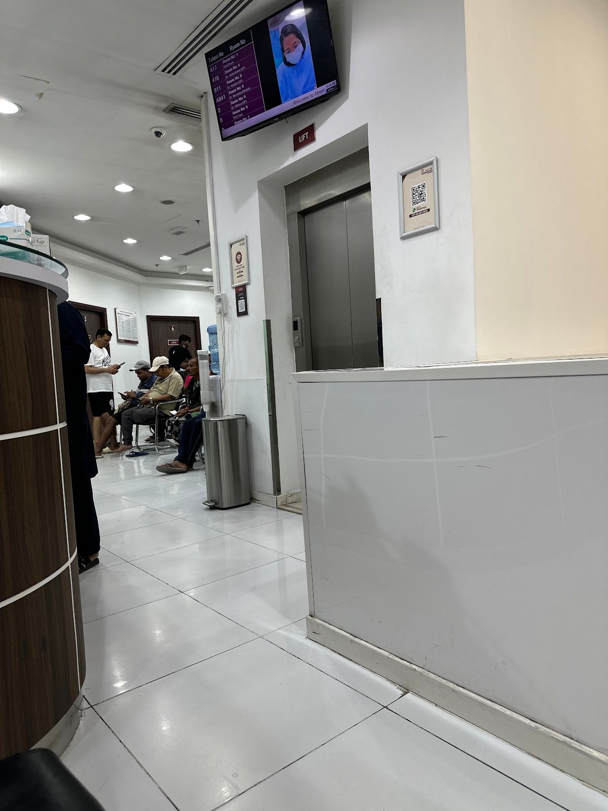 Abeer Alnoor Polyclinic LLC Branch