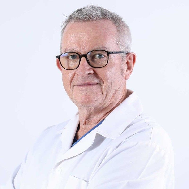 Dr. Barry Lynch