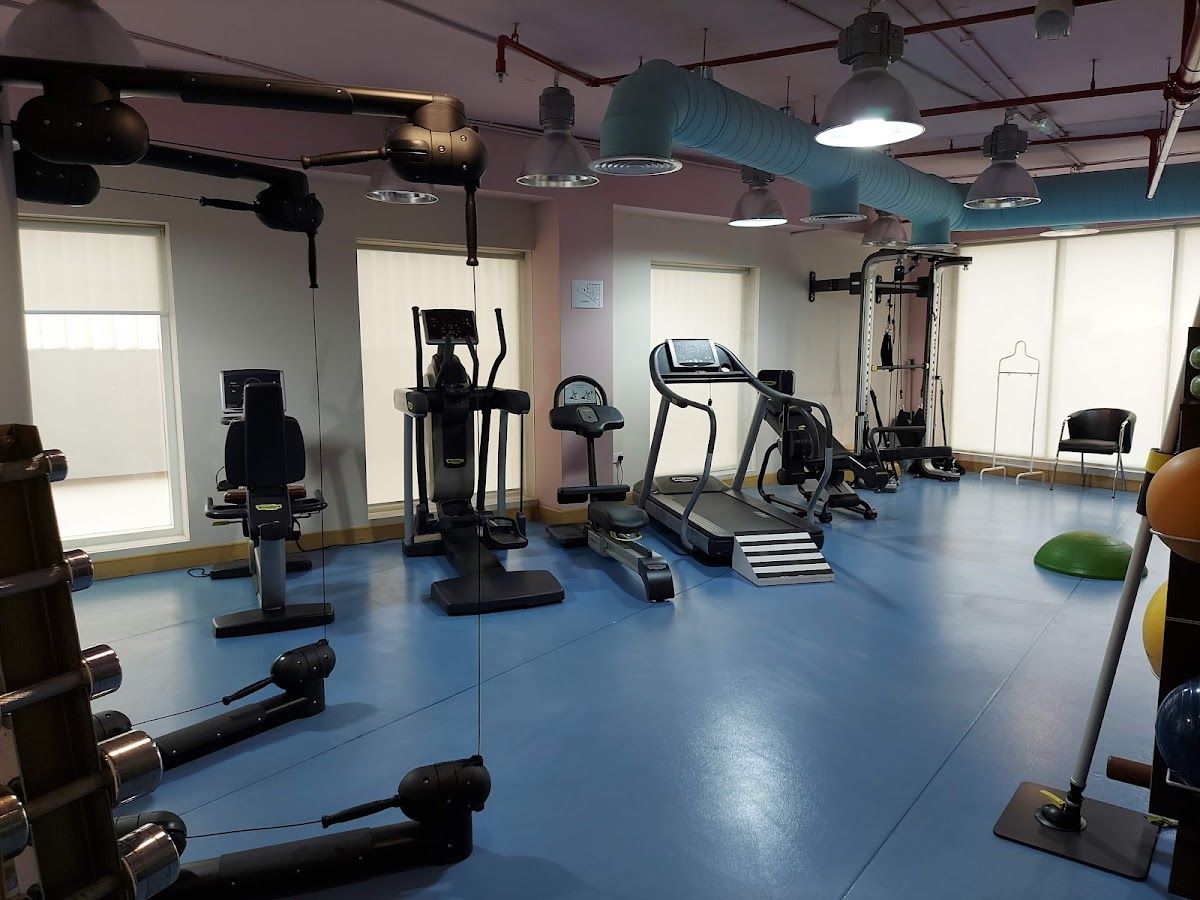 Dr. Kamkar Medical & Physiotherapy Center