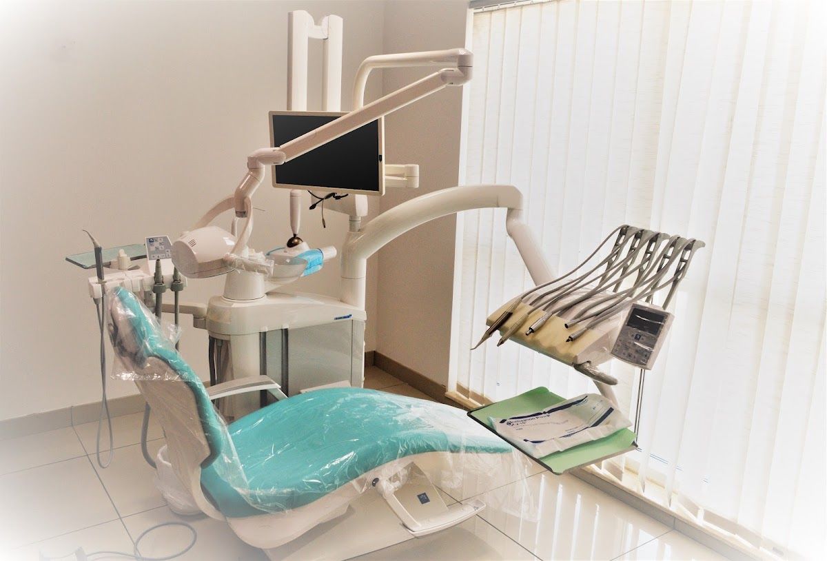 Dr Paul Dental Clinic LLC