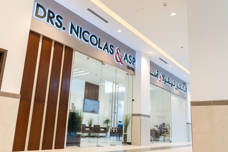 Drs. Nicolas & Asp