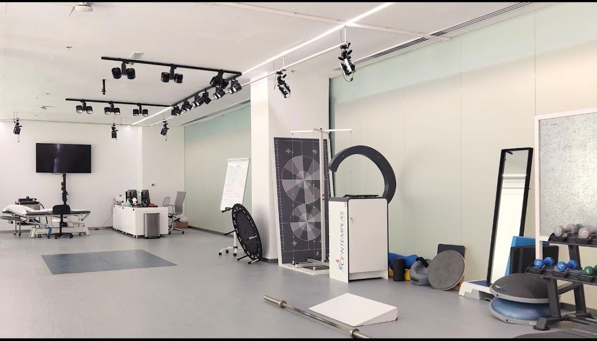 Emirates Hospitals And Clinics LLC