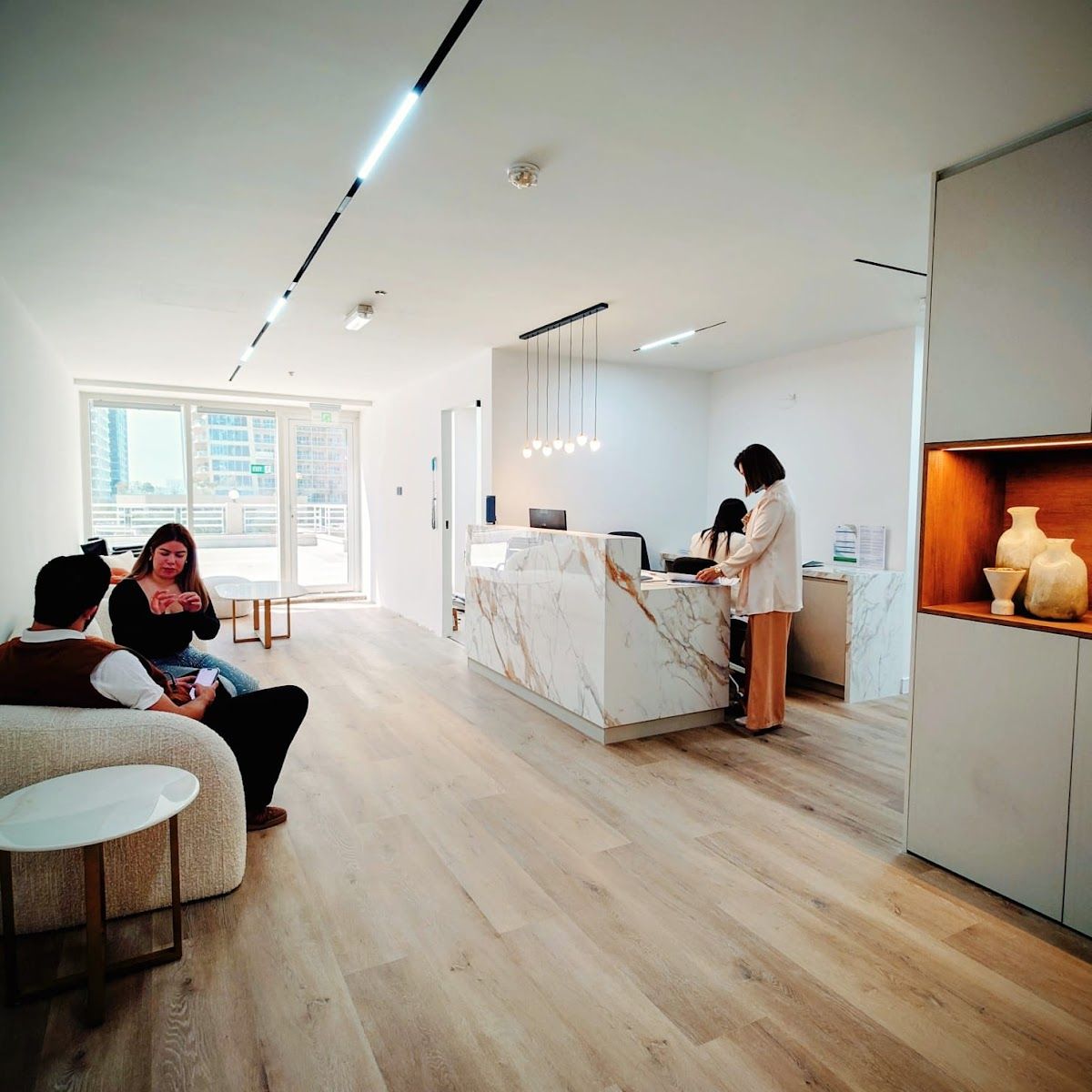 Hey Dental Clinic DMCC