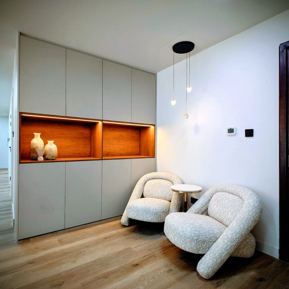 Hey Dental Clinic DMCC