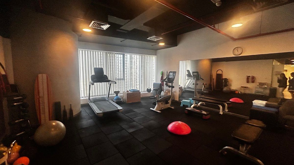 Scandinavian Physiotherapy Center Jlt